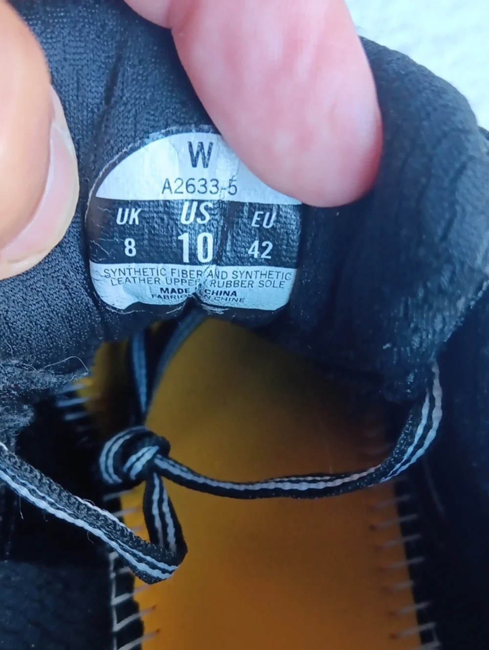 Altra Intuition 3.5 Athletic Shoes